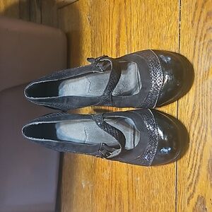 Mary Jane Style Black 3 inch Heels size 9.5